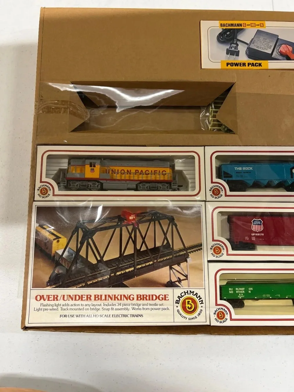 Vintage Bachmann Rail Builder HO Electric Train Set • Diesel Engine + 7 Cars